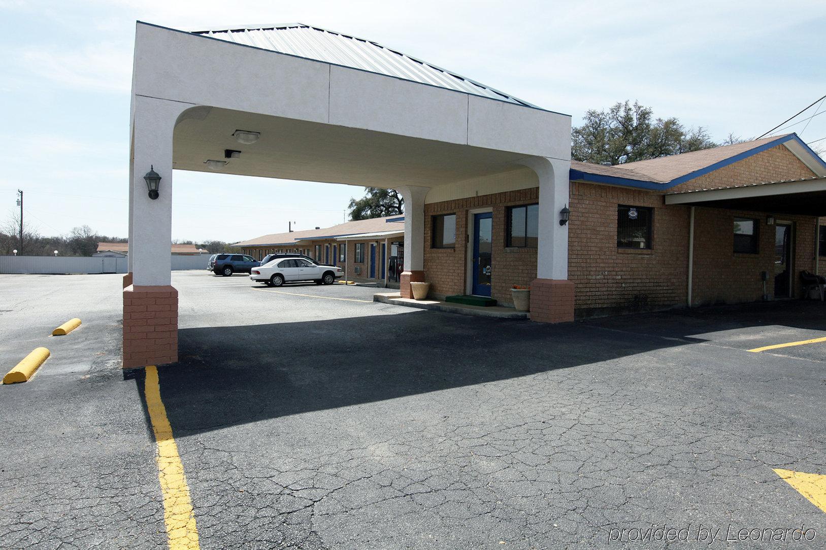Americas Best Value Inn Comanche Εξωτερικό φωτογραφία